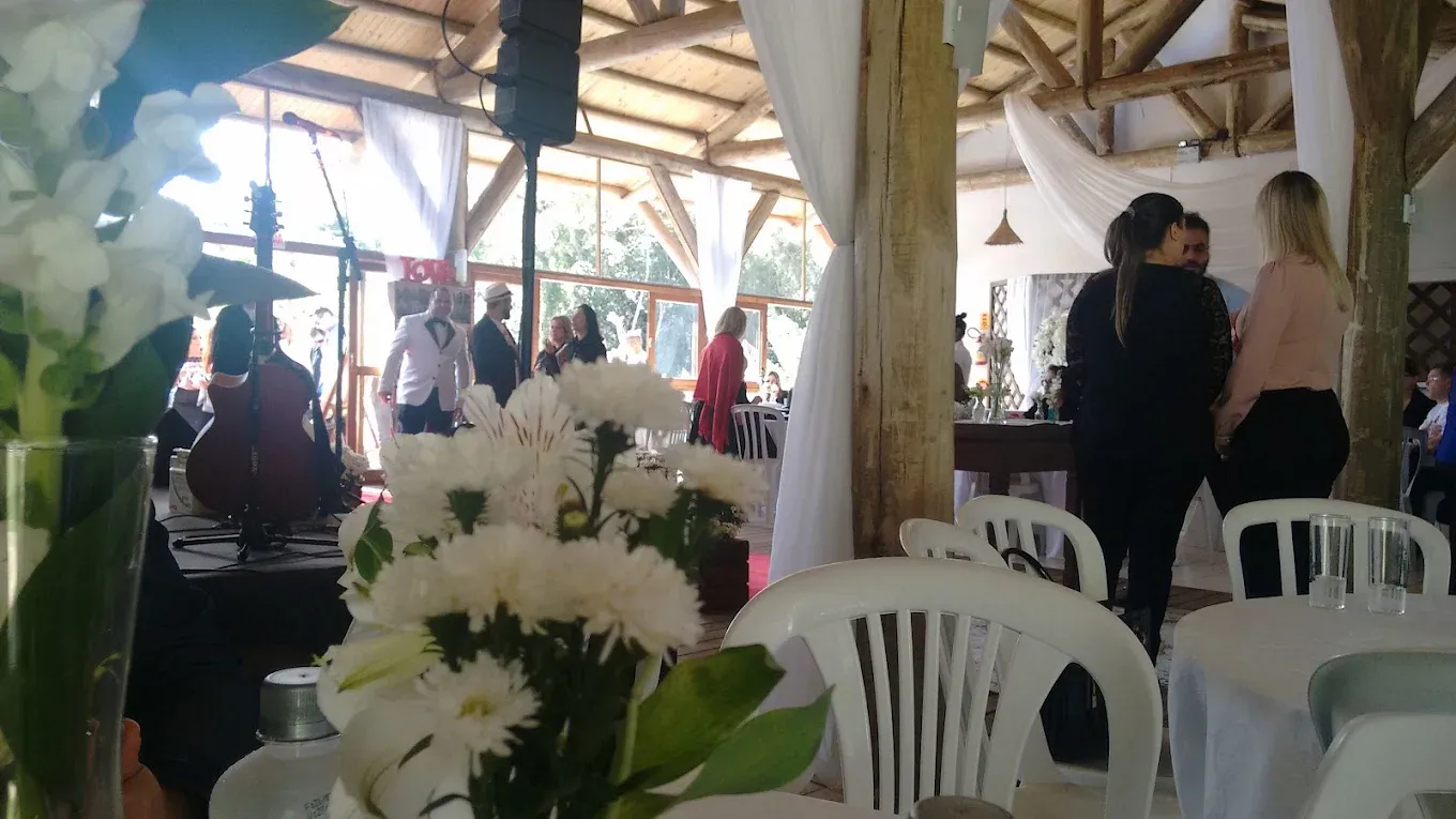 Spazio Imigrati – Restaurante e Eventos